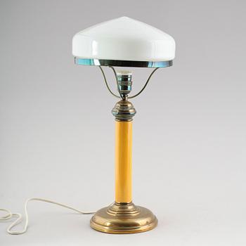 BORDSLAMPA, s k strindbergsmodell, 1900-talets första hälft.