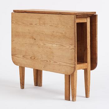 Göran Malmvall, a drop-leaf table, variant of model "128", sports cabin furniture, Karl Andersson and Söner, 1940s.