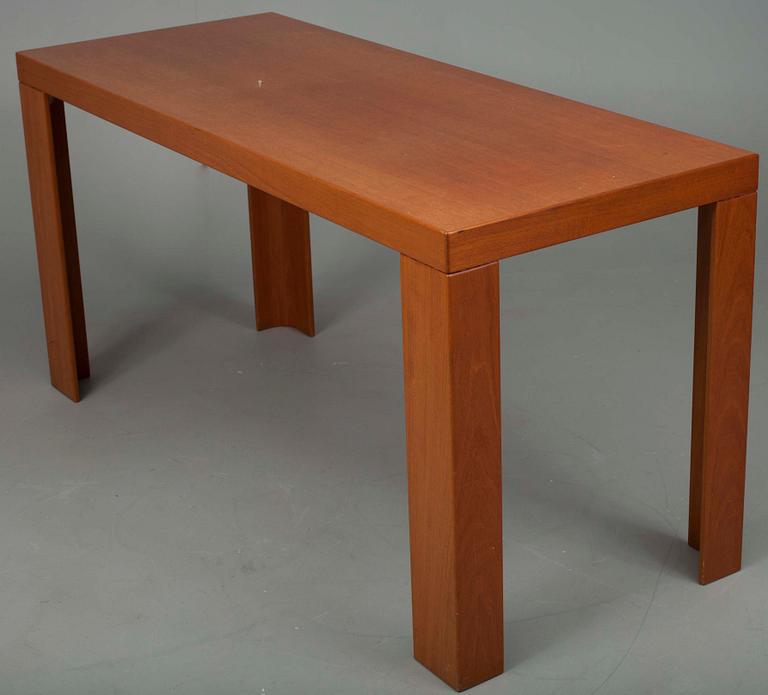 BORD, mahogny, 1950-tal.