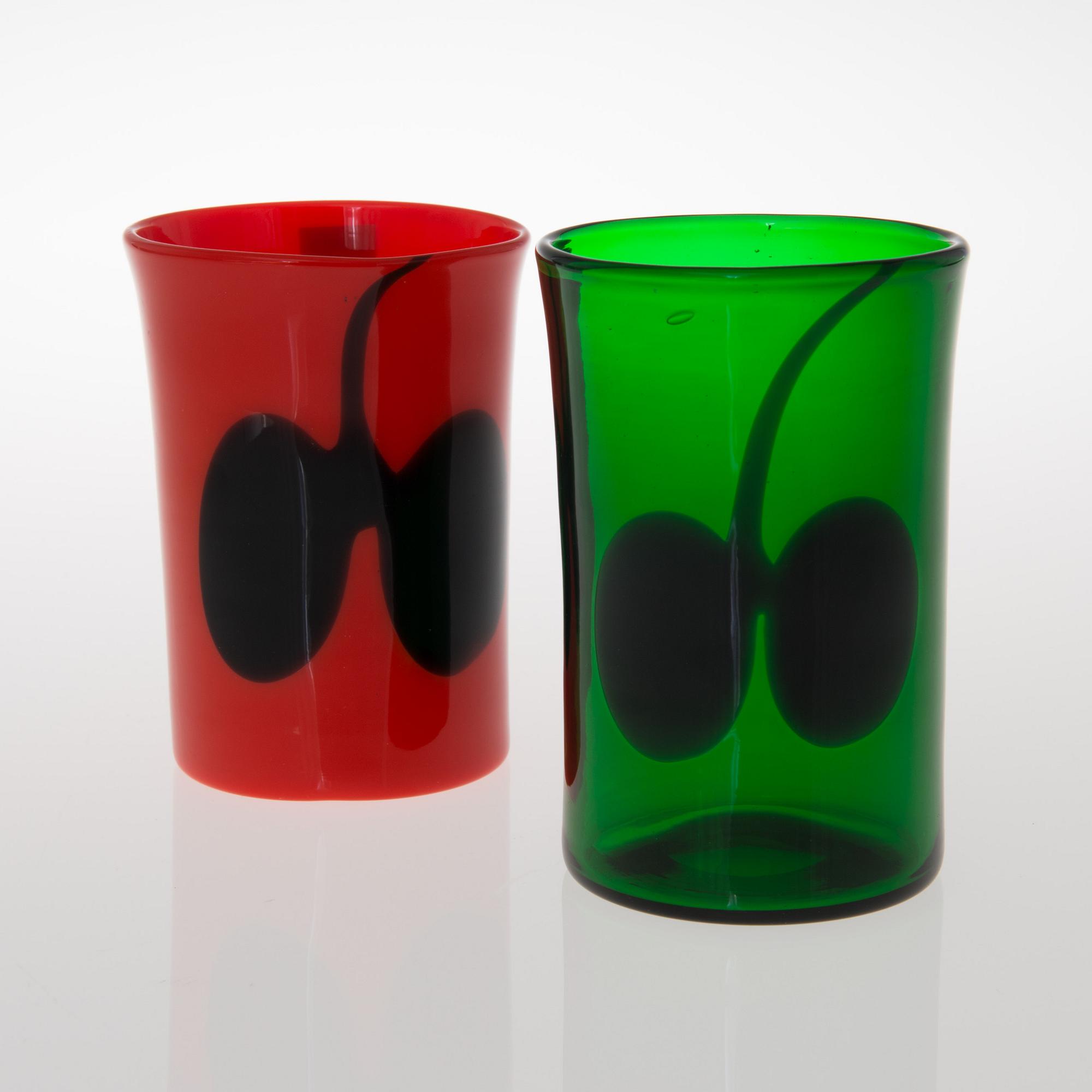 HEIKKI ORVOLA, MALJAKKOPARI, lasia, yksi signeerattu Heikki Orvola Nuutajärvi Notsjö, 1970-luvun alkupuoli.