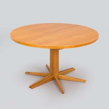 Olof Ottelin, ruokapöytä, "Rondo", Keravan Puusepäntehdas, Stockmann, 1970/80-luku.