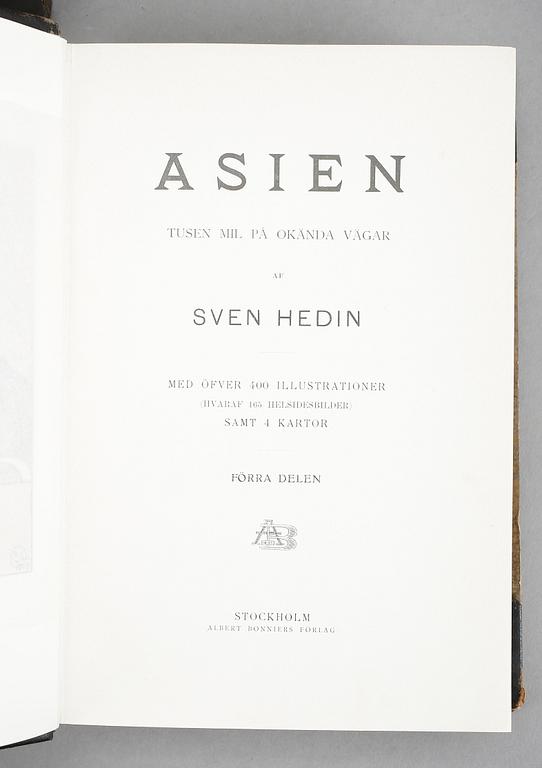 BÖCKER OM RESOR, 5 st, bla Asien 1-2 resp Genom Asiens öknar, av Sven Hedin, Stockholm 1903 resp 1899.
