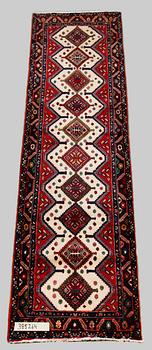 MATTA, Mahal, orient ca 281 x 85 cm.