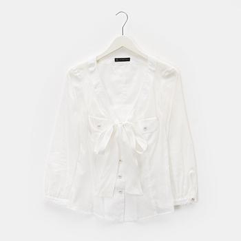 Burberry, a cotton blouse, size XS.