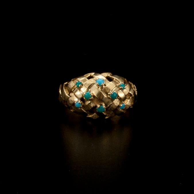 RING,18K guld, turkoser. Vikt 5,8 g.