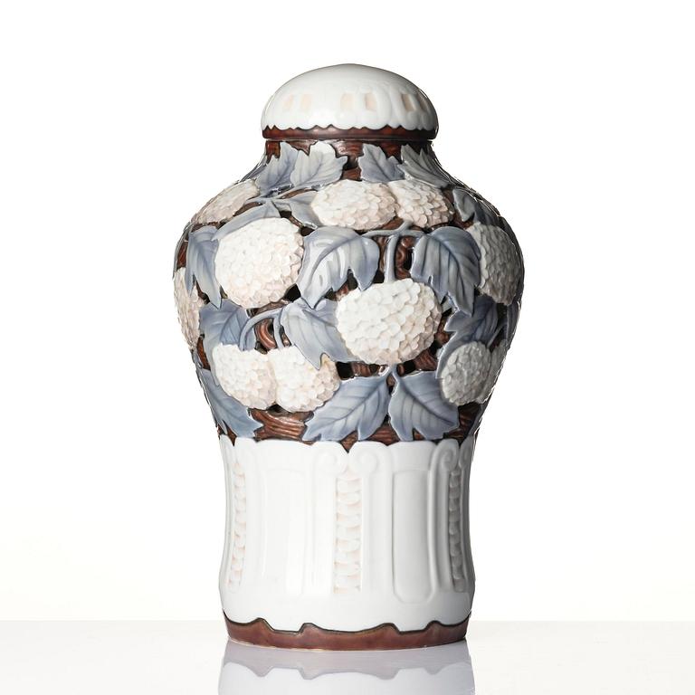Fanny Garde, an Art Nouveau porcelain lidded vase model 1204/8, Bing & Grøndahl, Denmark.