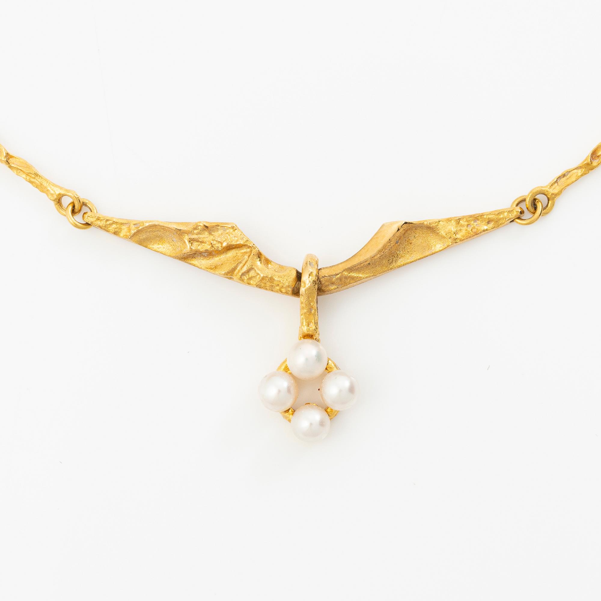 Björn Weckström, collier, "Pearlflower", Fyrklövern Lapponia, Finland, 1999.