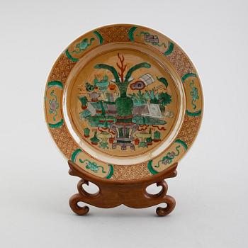 TALLRIK, porslin, Kina, sannolikt 1800-tal.