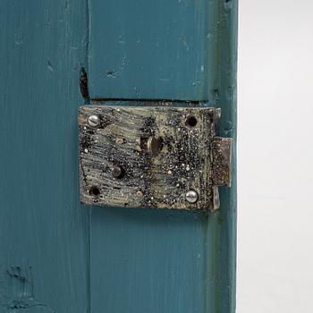 Corner cabinet, 18th/19th century.