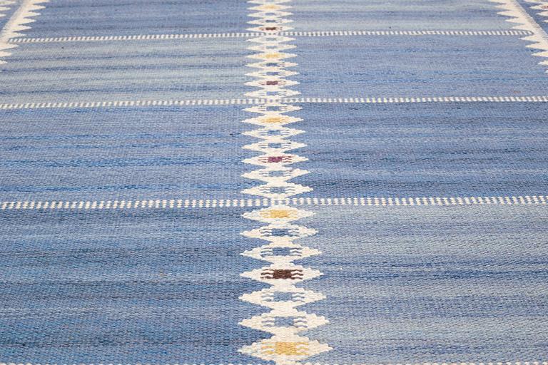 Barbro Nilsson, a carpet, "Salerno blå", flat weave, ca 307-308,5 x 201,5-204 cm, signed AB MMF BN.