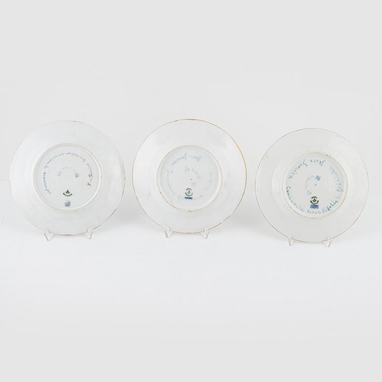 Six porcelain fruit plates, Hausmalerei, Royal Copenhagen, Danmark, 1889-1922.