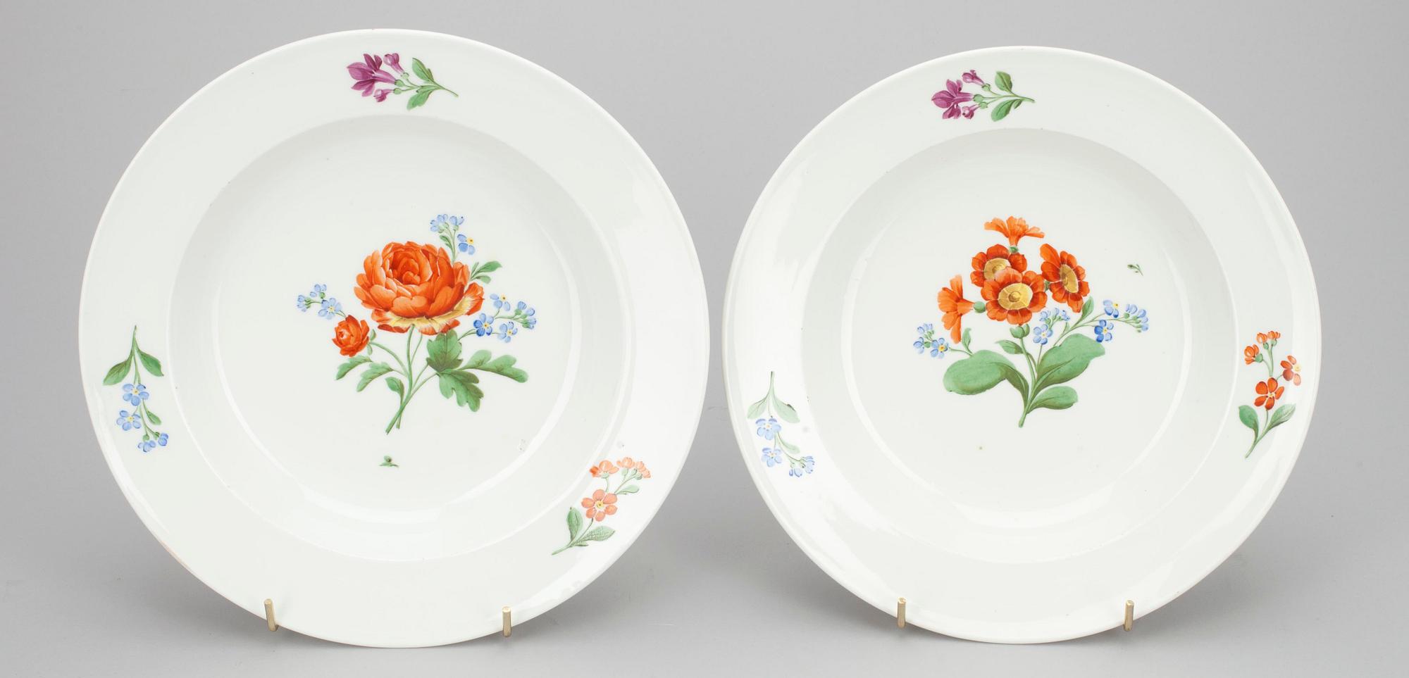 FAT samt TALLRIKAR, 4 st, porslin, Meissen 1800-talets början.