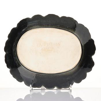 Birger Kaipiainen, a decorative stoneware dish, Arabia, Finland 1960s.