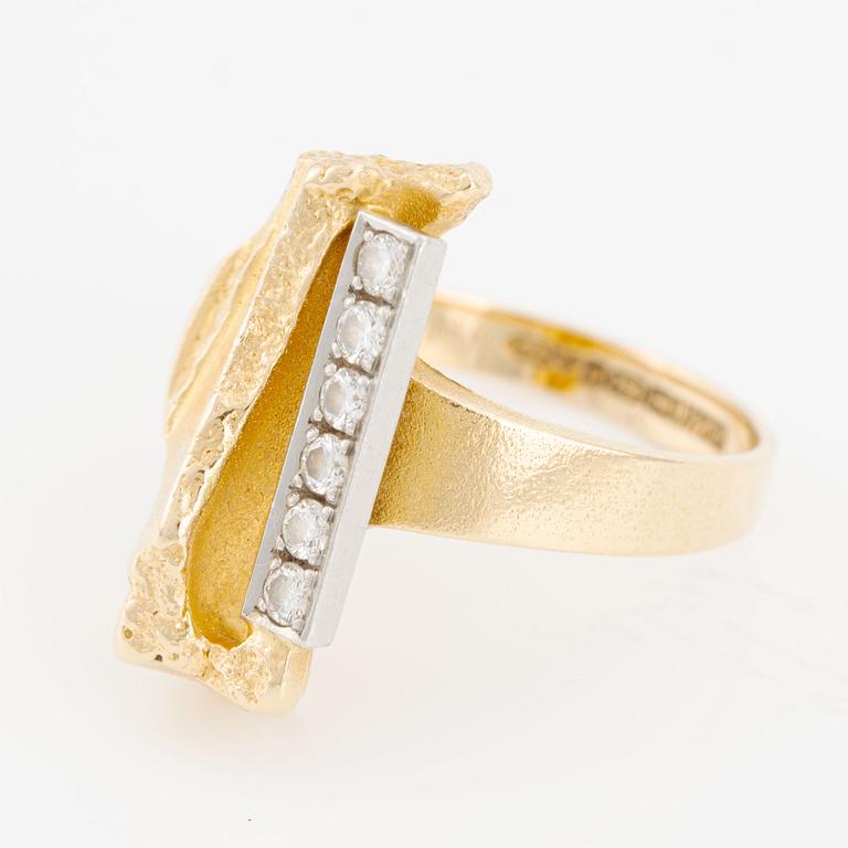 Björn Weckström, ring, "Da Capo", 18K guld med briljantslipade diamanter, Lapponia 1985.