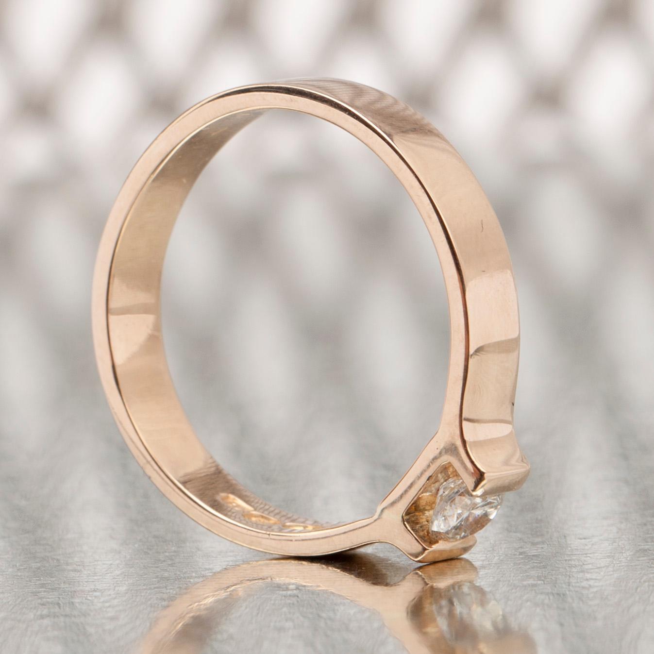 RING, 14K guld, briljantslipad diamant ca 0.25 ct uppskattningsvis W/vs. Henri Sörensen Åbo 1999. Vikt 4,5 g.