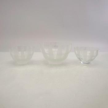 Berit Johansson, bowls 3 pcs, one of which is signed.