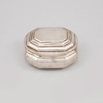 SKRIN, silver, möjligen Tyskland, omkring 1800.
