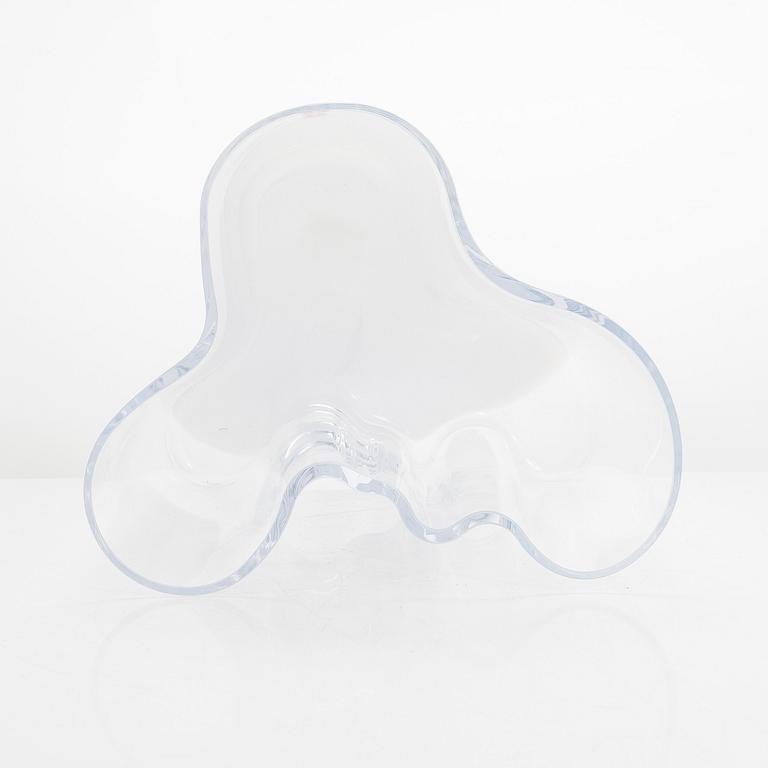 Alvar Aalto, a '3030' vase for Iittala. Signed Iittala.