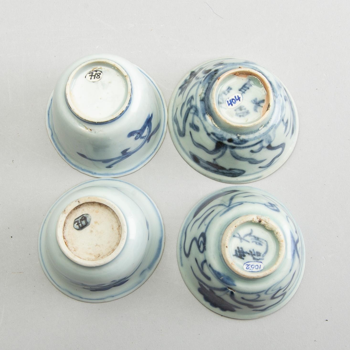 Koppar, 4 stycken, porslin. Mingdynastin (1368-1644).