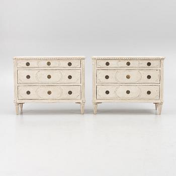 A pair of Gustavian style chests of drawers, late 19th century.