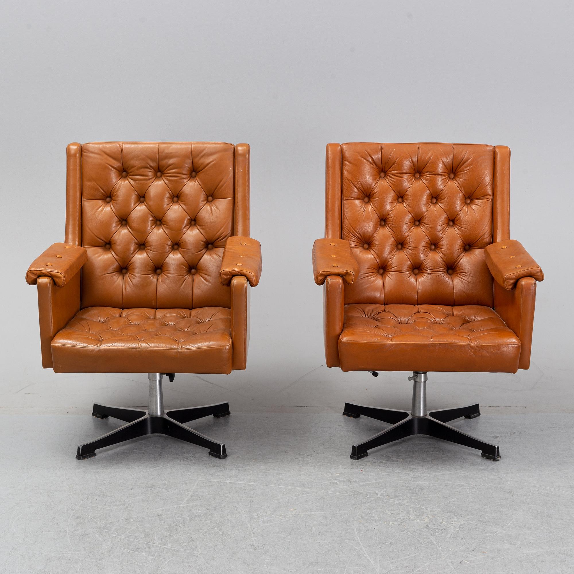 A pair of easy chairs, Ring Möbelfabrikk, Norway, second half of the 20th century.