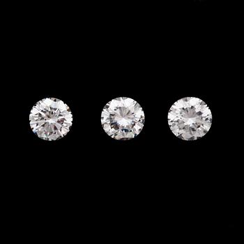 302. BRILLIANT CUT DIAMONDS, 3, 0.66, 0.64, 0.63 cts.