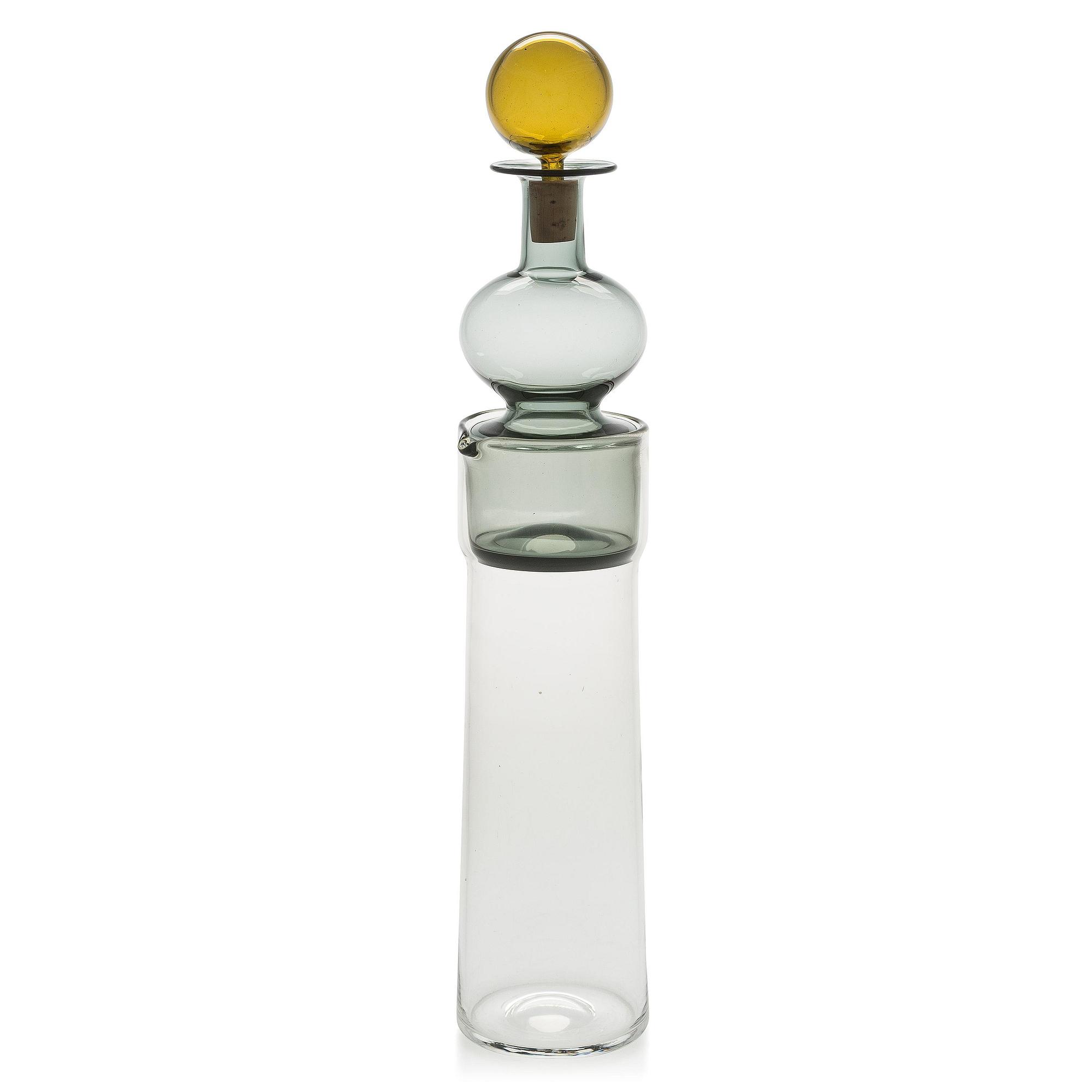 Kaj Franck, a decanter 'The Bells of Kremlin', signed K. Franck, Nuutajärvi, Notsjö -61.