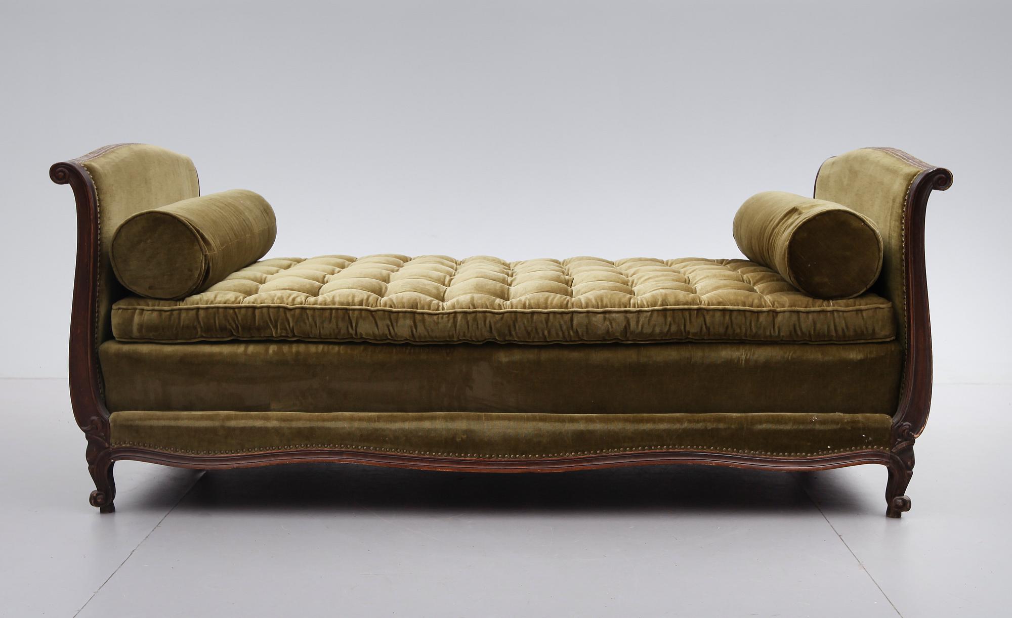 SÄNG, rokokostil, 1800-talets andra hälft.