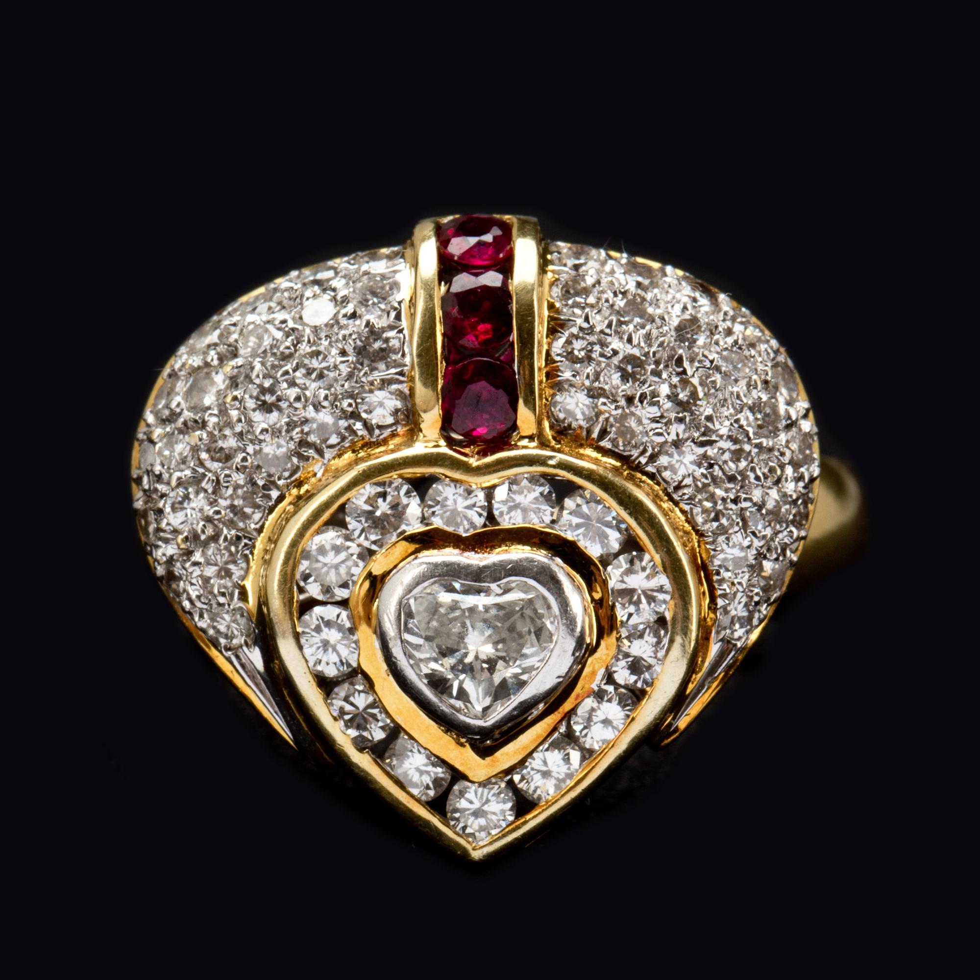 COLLIER samt RING, 18k guld besatta med små diamanter samt rubiner. Vikt tot ca 33 gram.