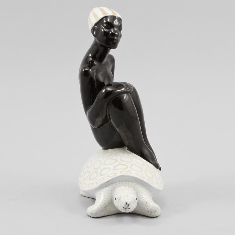 FIGURIN, Mari Simmulson, Upsala-Ekeby, 1900-talets mitt.