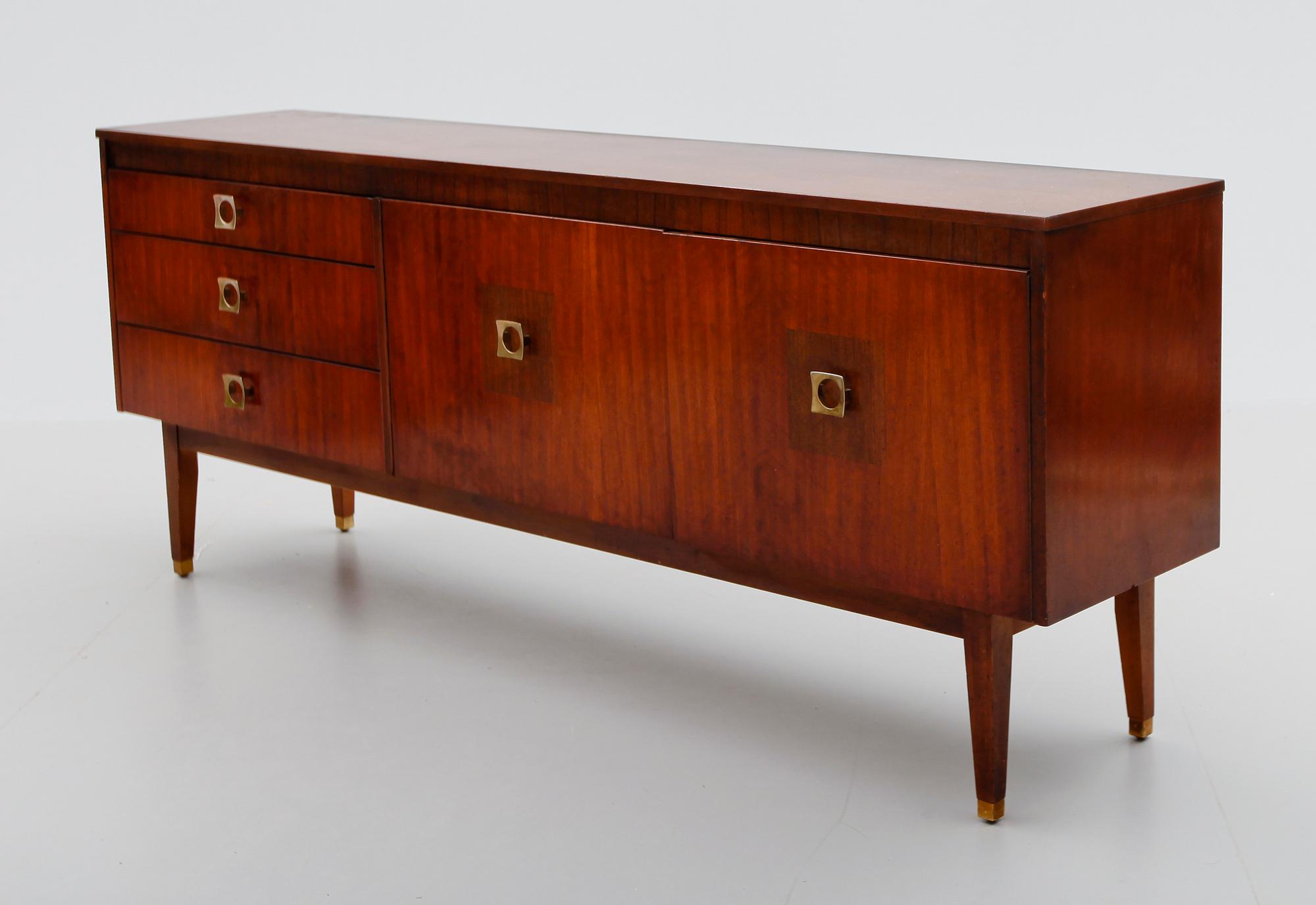 SIDEBOARD, 1960-tal.