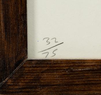 Allen Jones, Komposition.