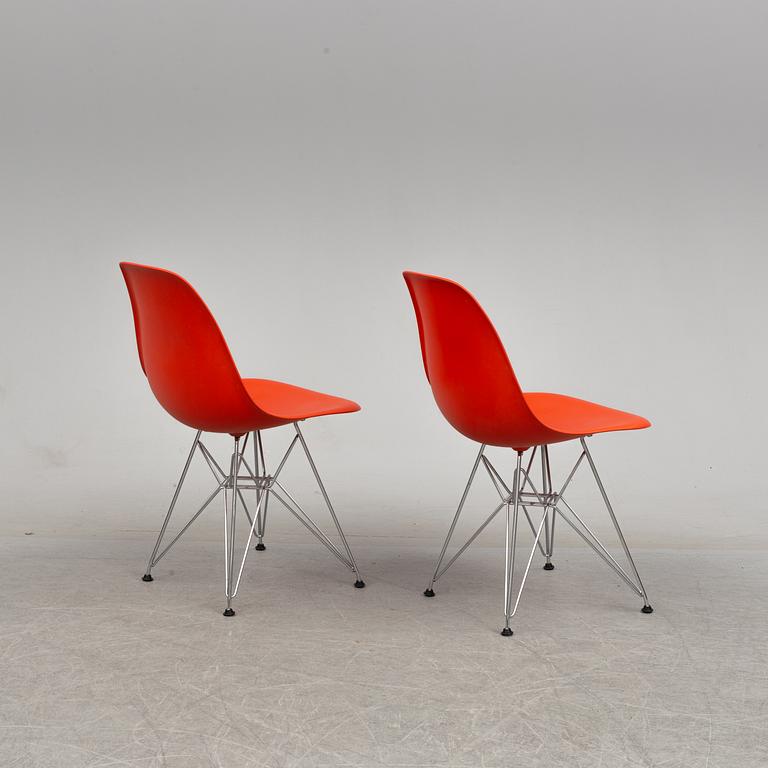 CHARLES & RAY EAMES, 7 "DSR" chairs for Vitra.