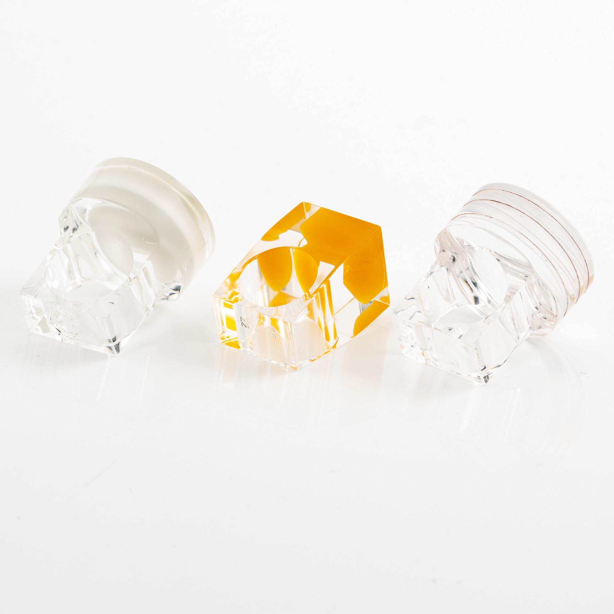 Siv Lagerström, tre ringar, akrylplast, 1970-tal.