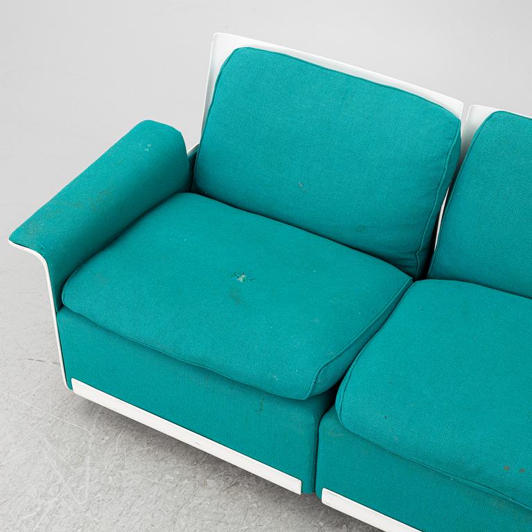 Dieter Rams, A modell RZ 62 sofa, the latter half of the 20th century.