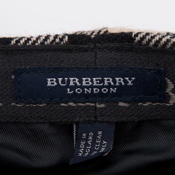 BURBERRY, KEPS, 2 st, storlek M.