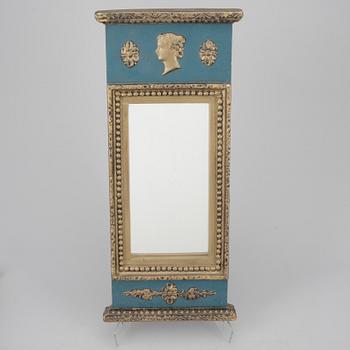 SPEGLAR, ett par, gustaviansk stil, 1900-tal.