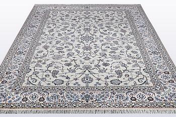 A carpet, Nain, part silk, 6 Laa, ca 301 x 203 cm.
