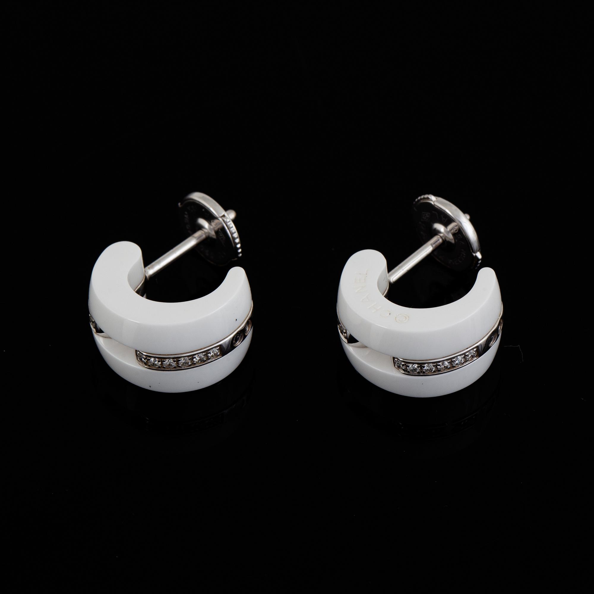 A pair of Chanel "Ultra" 18K white gold and ceramics.