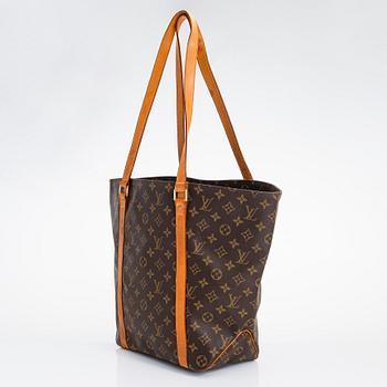Louis Vuitton, A Monogram Canvas 'Sac Shopping' bag.