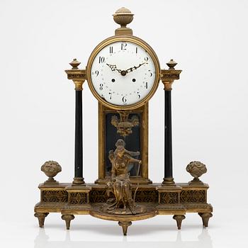 Table pendulum clock, 19th century.