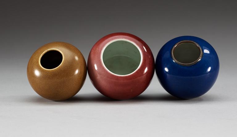 A set of three brush pots, Qing dynasty.