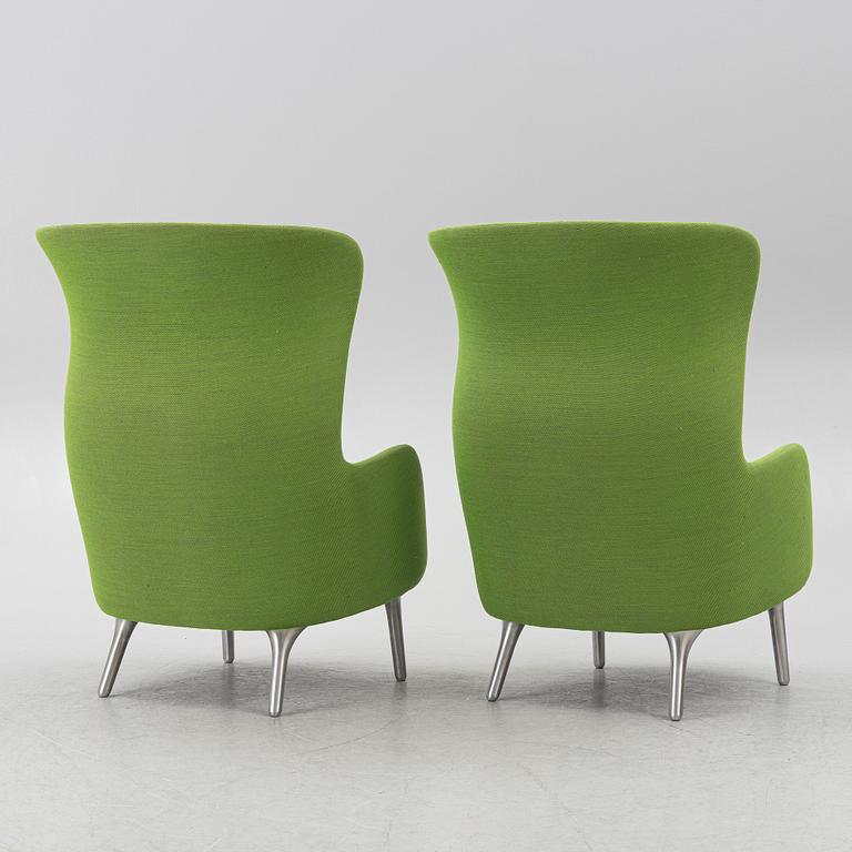 Jaime Hayon, fåtöljer, ett par, "Ro JH1", Republic of Fritz Hansen, 2016.