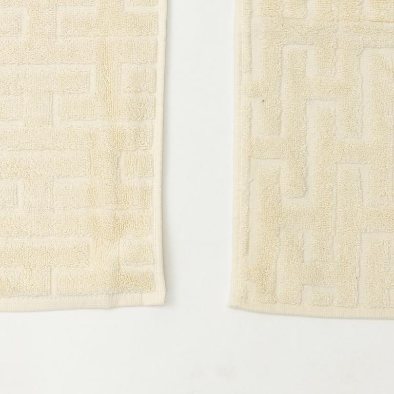Hermès, a set of two towels.