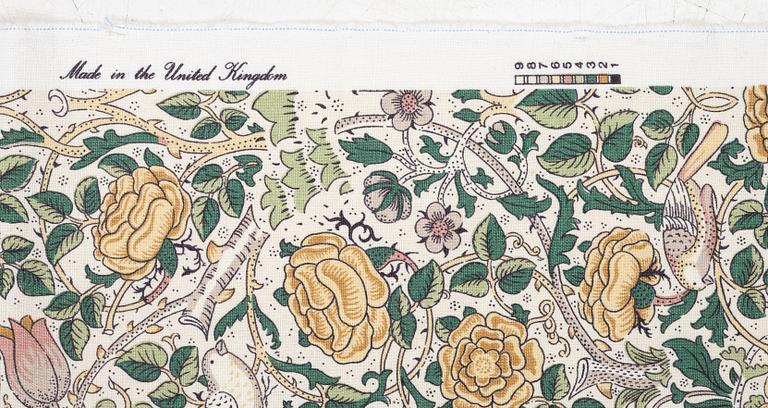 William Morris, four lengths of fabric, "Roses".