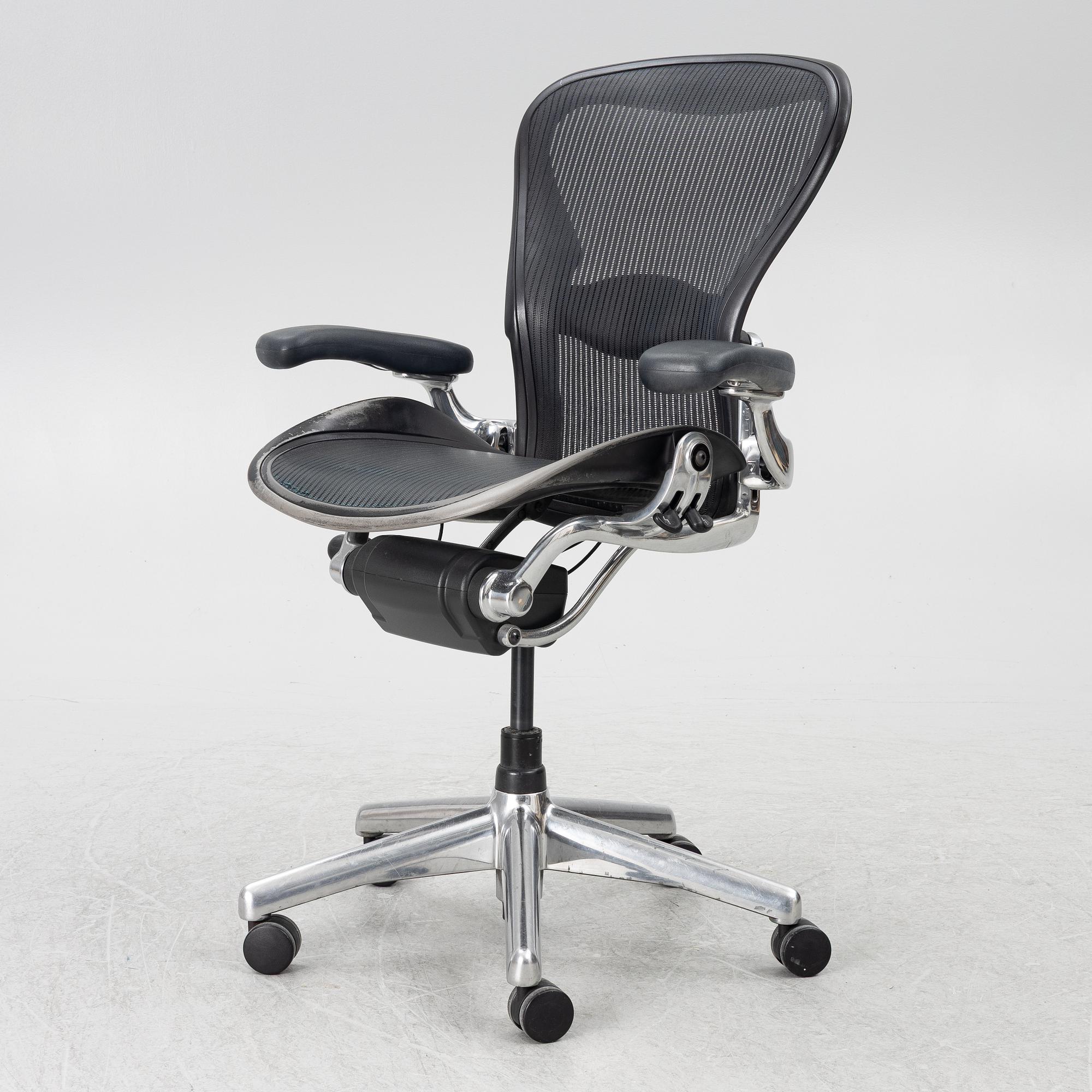 Don Chadwick och Bill Stumpf, skrivbordsstol, "Aeron", Herman Miller.