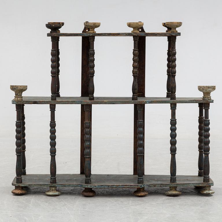 A 19th century small shelf.