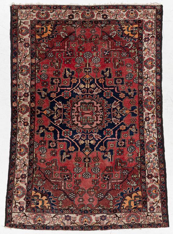 Carpet, Hamadan, approx. 188 x 128 cm.