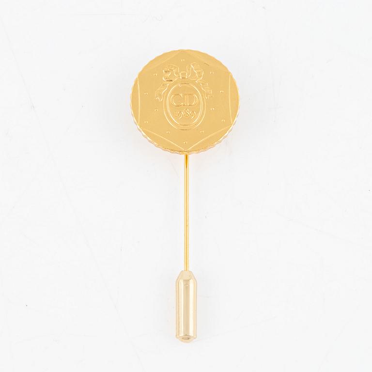 Christian Dior, necklace and pin.