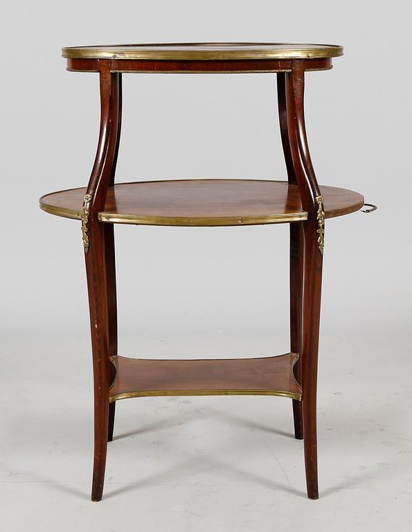 ÉTAGÈRE, rokokostil, 1800-/1900-tal.